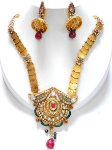 Temple Jewelry Set